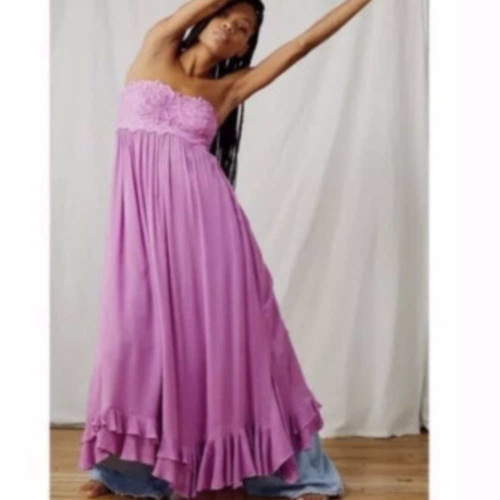 Free People Adella Corset Maxi Dress in Beauty Berry. Size small Retail $128